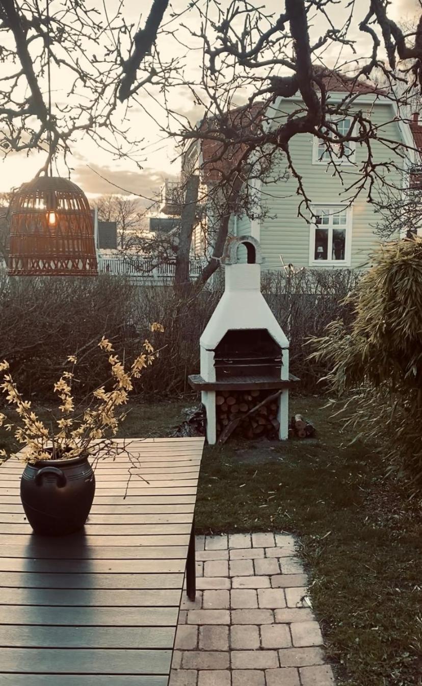 Villa Sol B&B And Hostel Borgholm Exterior photo